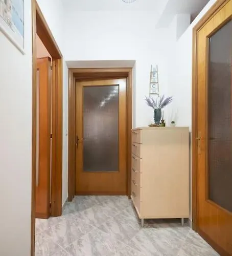 Tramonto D'oro Apartment *